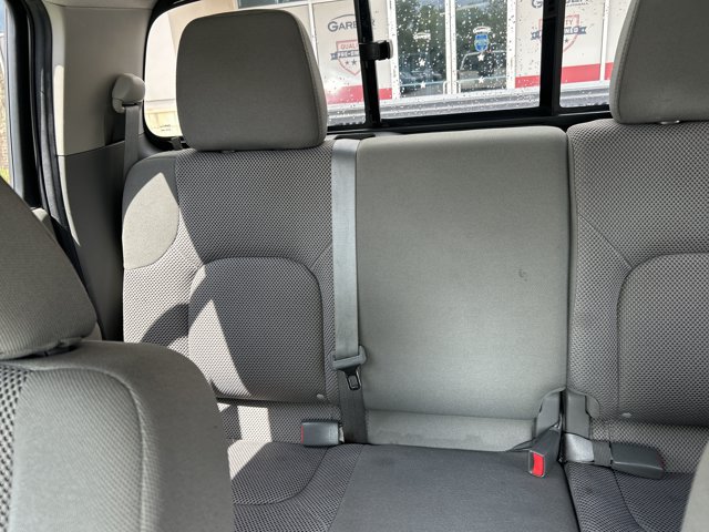 Used 2019 Nissan Frontier SV AWD/4WD image 13