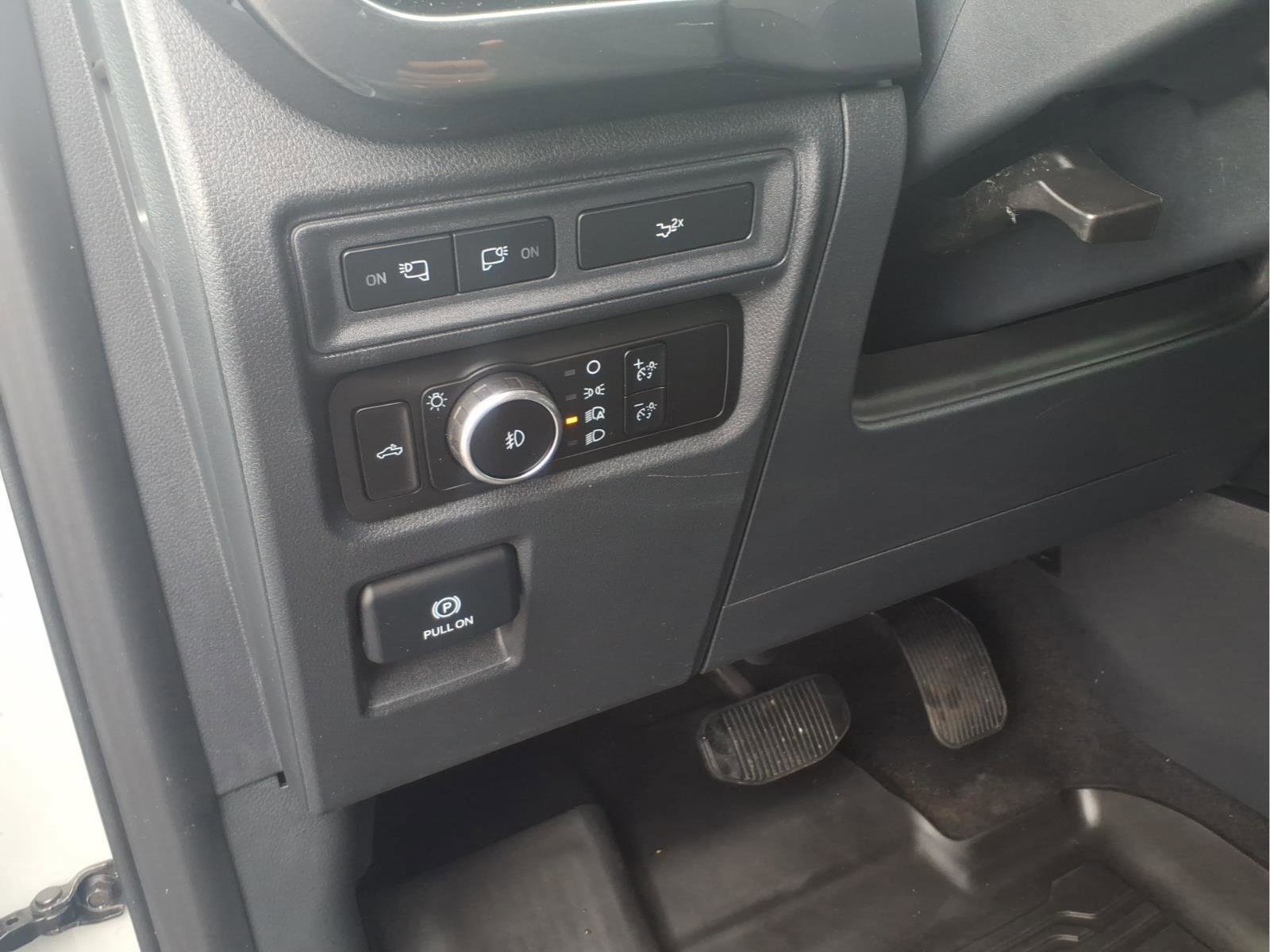 Certified 2023 Ford F150 XLT w/ Equipment Group 302A High image 13