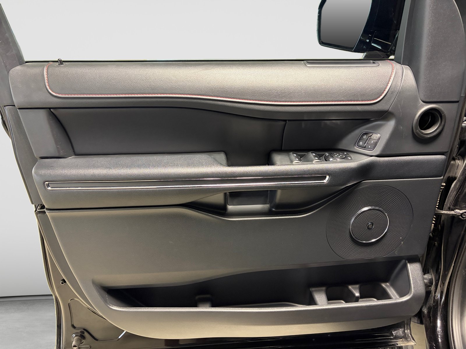 Certified 2023 Ford Expedition Limited RWD image 10
