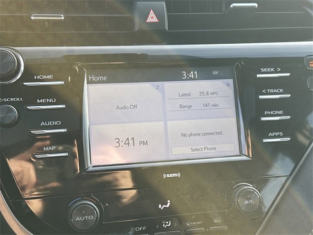 Used 2020 Toyota Camry SE image 22