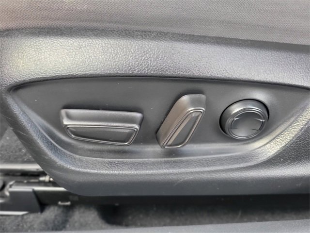 Used 2022 Toyota Camry LE image 20