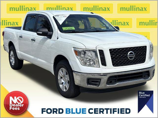 Used 2019 Nissan Titan SV RWD image 1