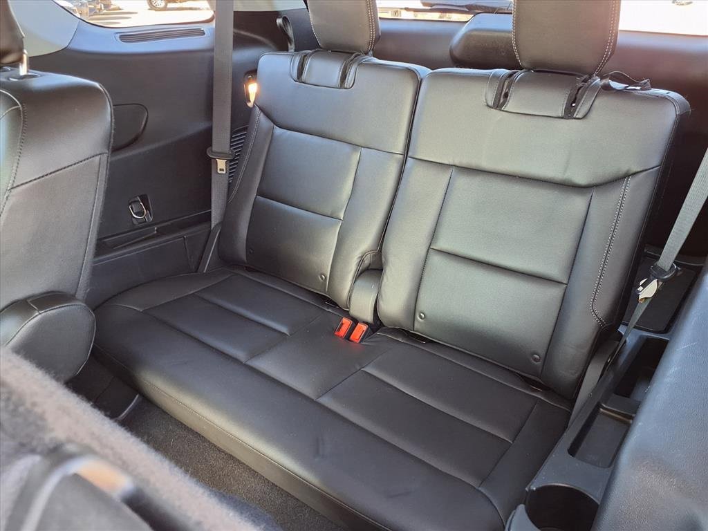 Certified 2020 Ford Explorer XLT w/ Equipment Group 202A image 19