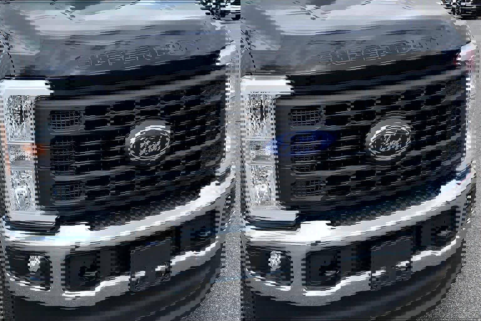 Certified 2025 Ford F350 XL w/ 360-Degree Camera Package image 30