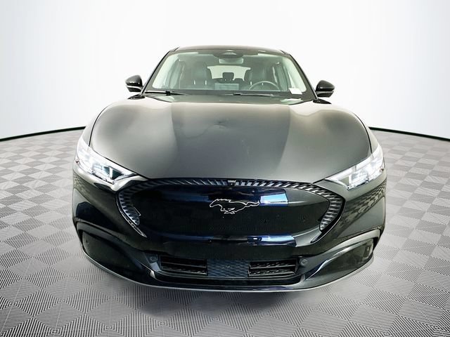 Certified 2025 Ford Mustang Mach-E Select w/ Comfort Package Lite AWD/4WD image 5