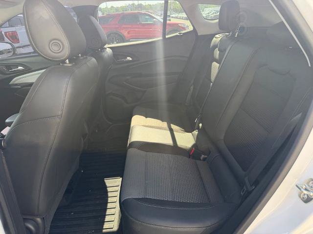 Used 2024 Chevrolet Trax LT FWD image 13