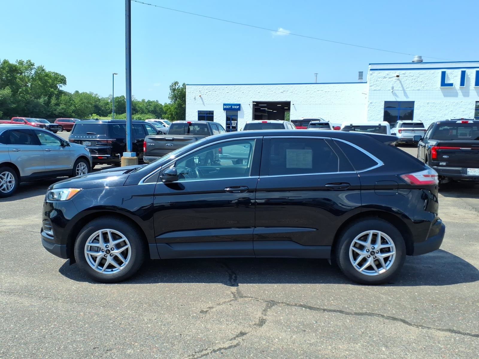 Certified 2024 Ford Edge SEL AWD/4WD video 2
