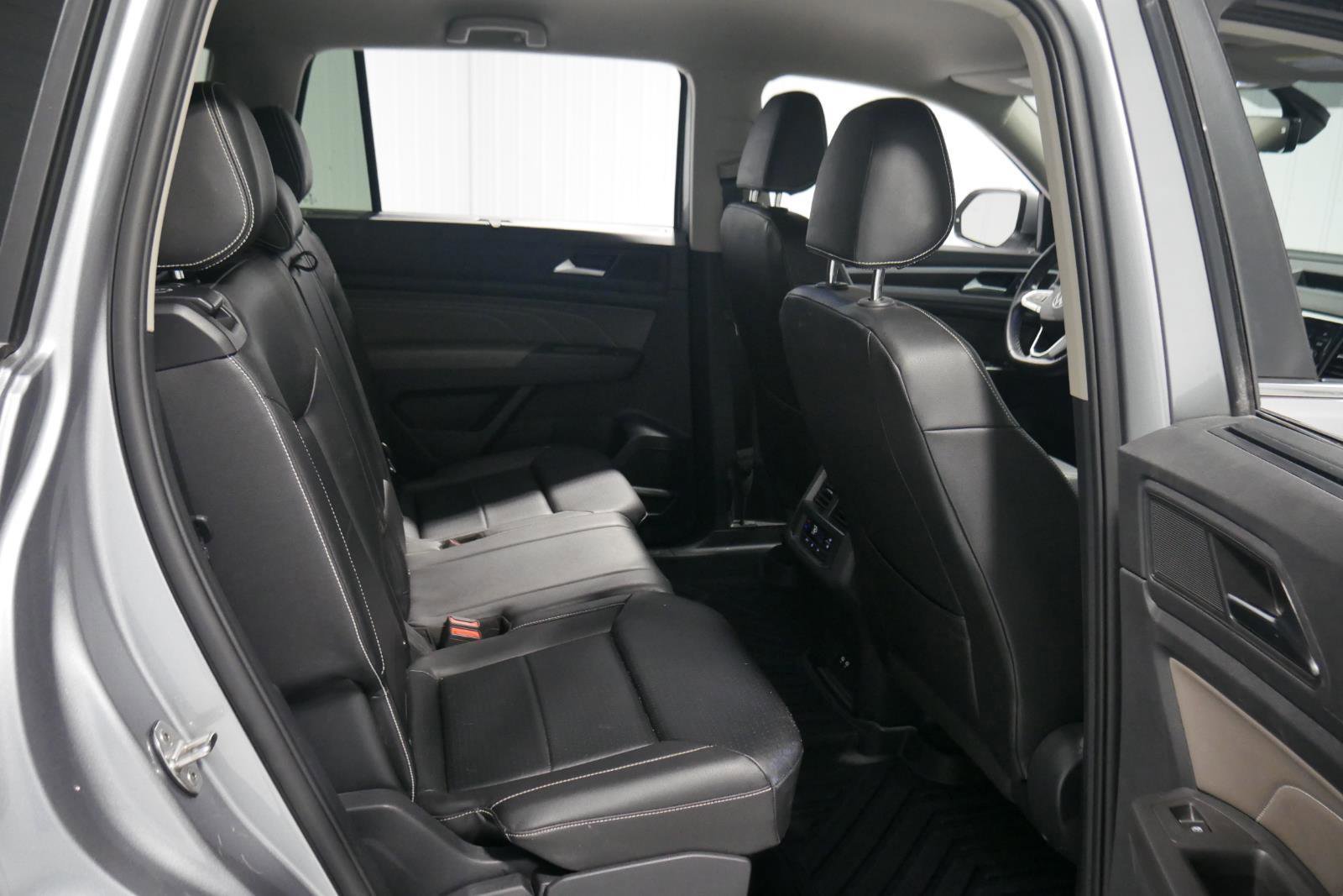 Used 2023 Volkswagen Atlas SE image 18