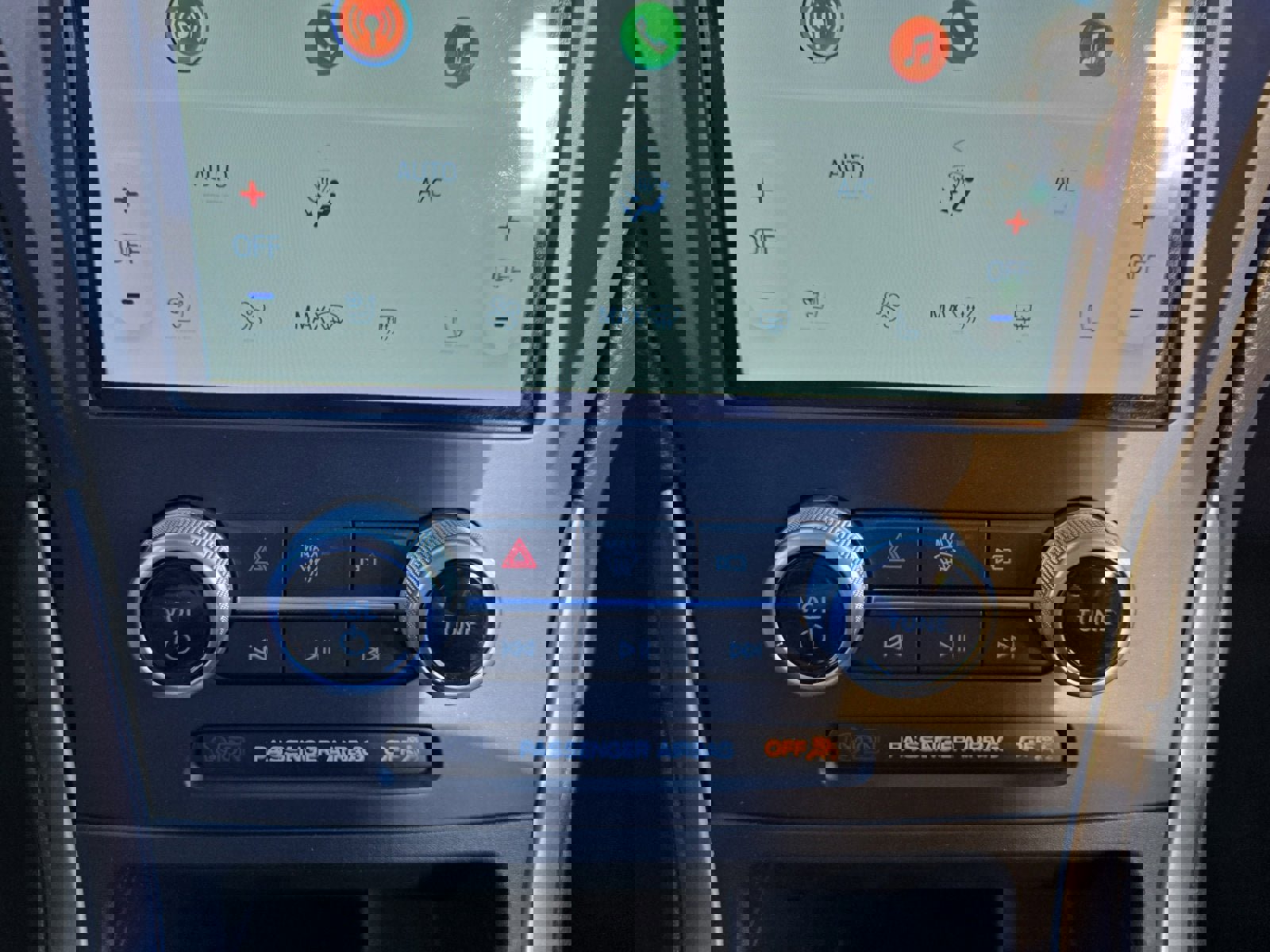 Certified 2022 Ford Edge SEL w/ Convenience Package image 20