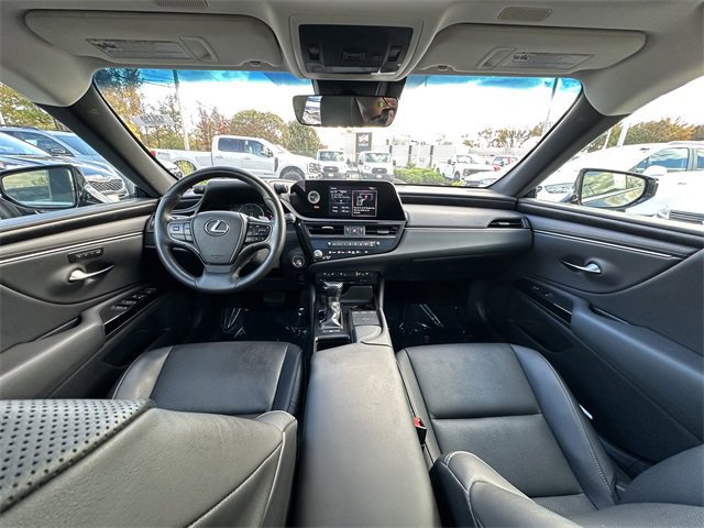 Used 2022 Lexus ES 350 w/ Premium Package image 17
