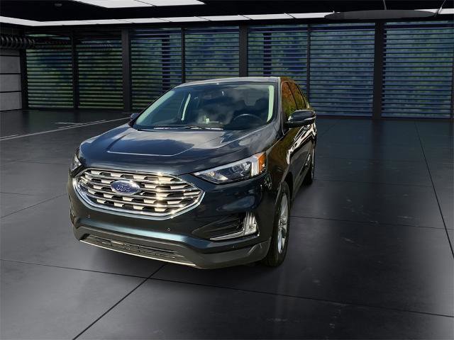 Certified 2024 Ford Edge Titanium image 2