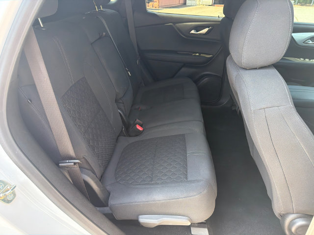 Used 2020 Chevrolet Blazer LT FWD image 17