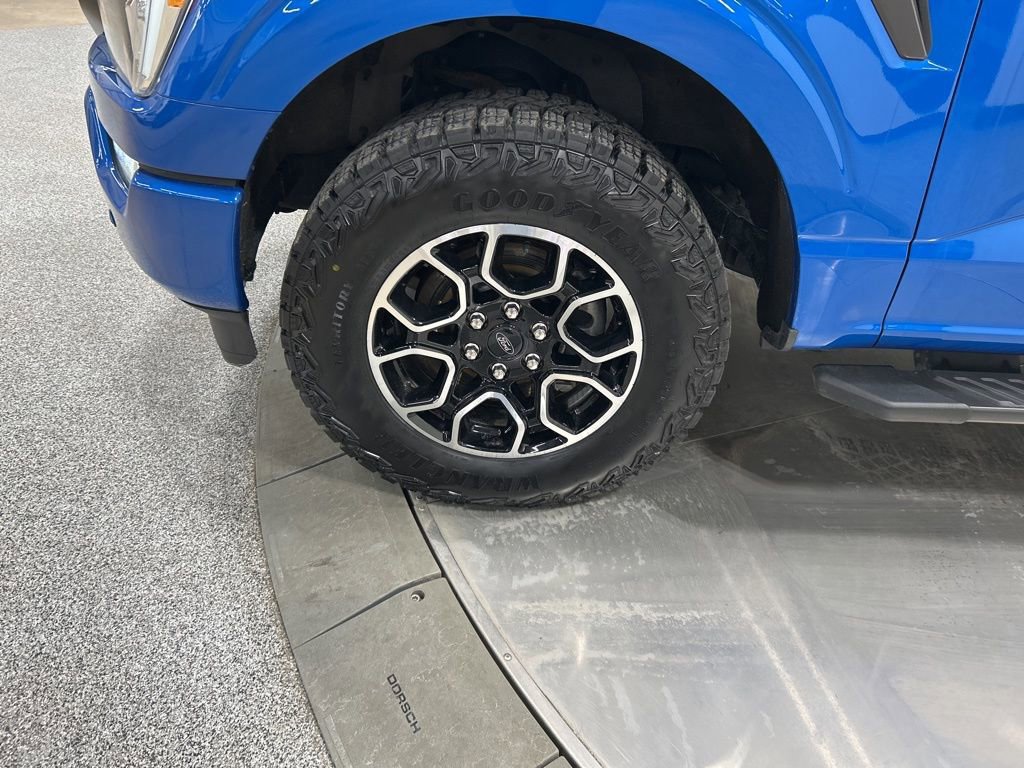 Certified 2021 Ford F150 XLT w/ Equipment Group 302A High image 27