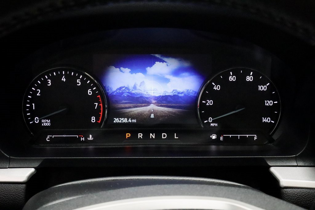 Certified 2022 Ford Explorer XLT w/ Equipment Group 202A image 30