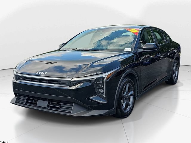 Used 2025 Kia K4 FWD image 7