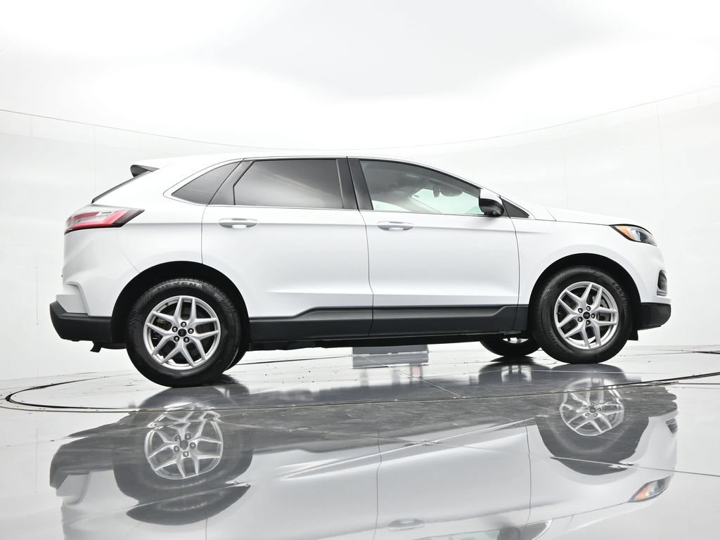 Certified 2024 Ford Edge SEL AWD/4WD image 22