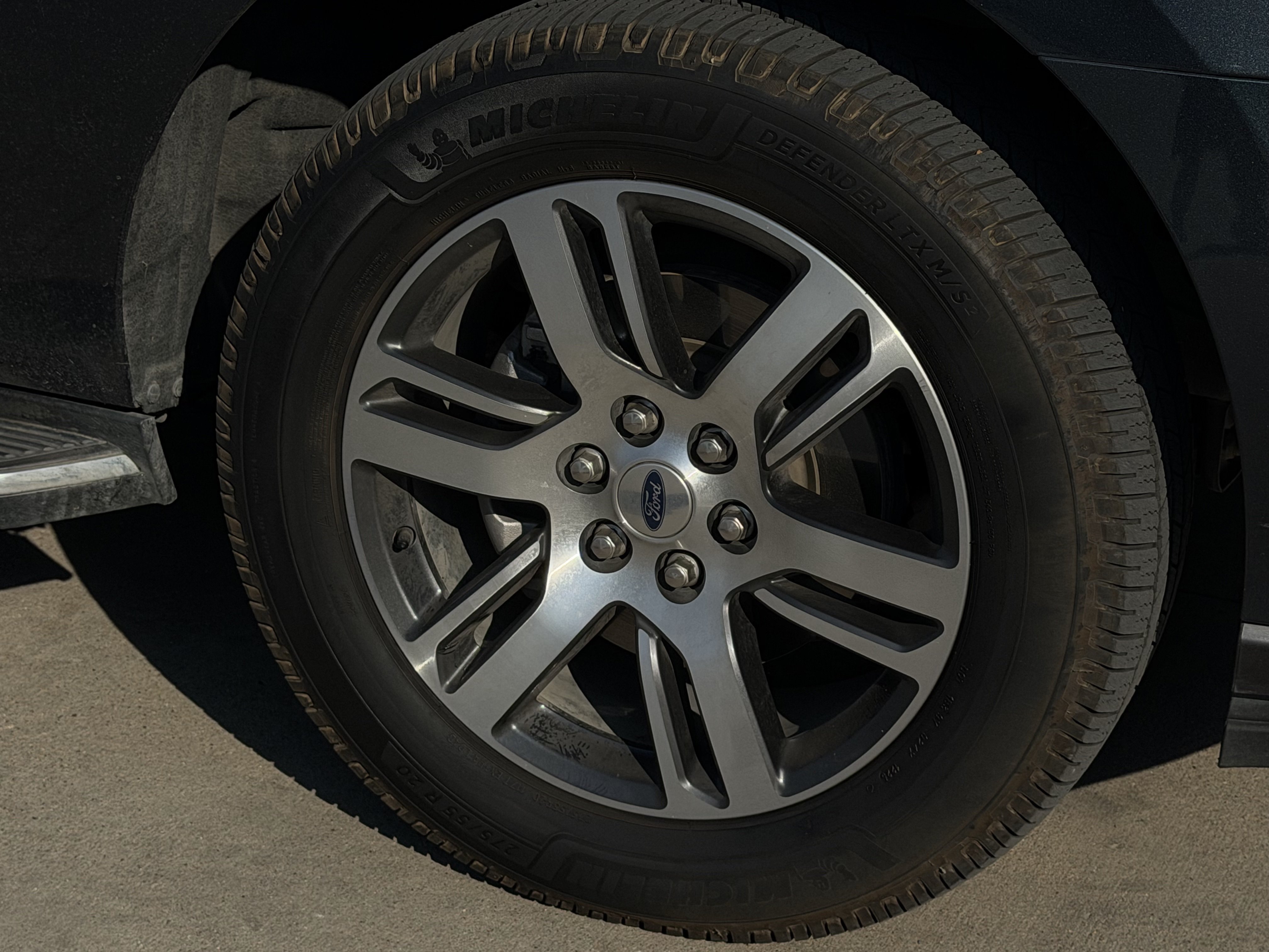 Certified 2022 Ford Expedition XLT RWD image 10
