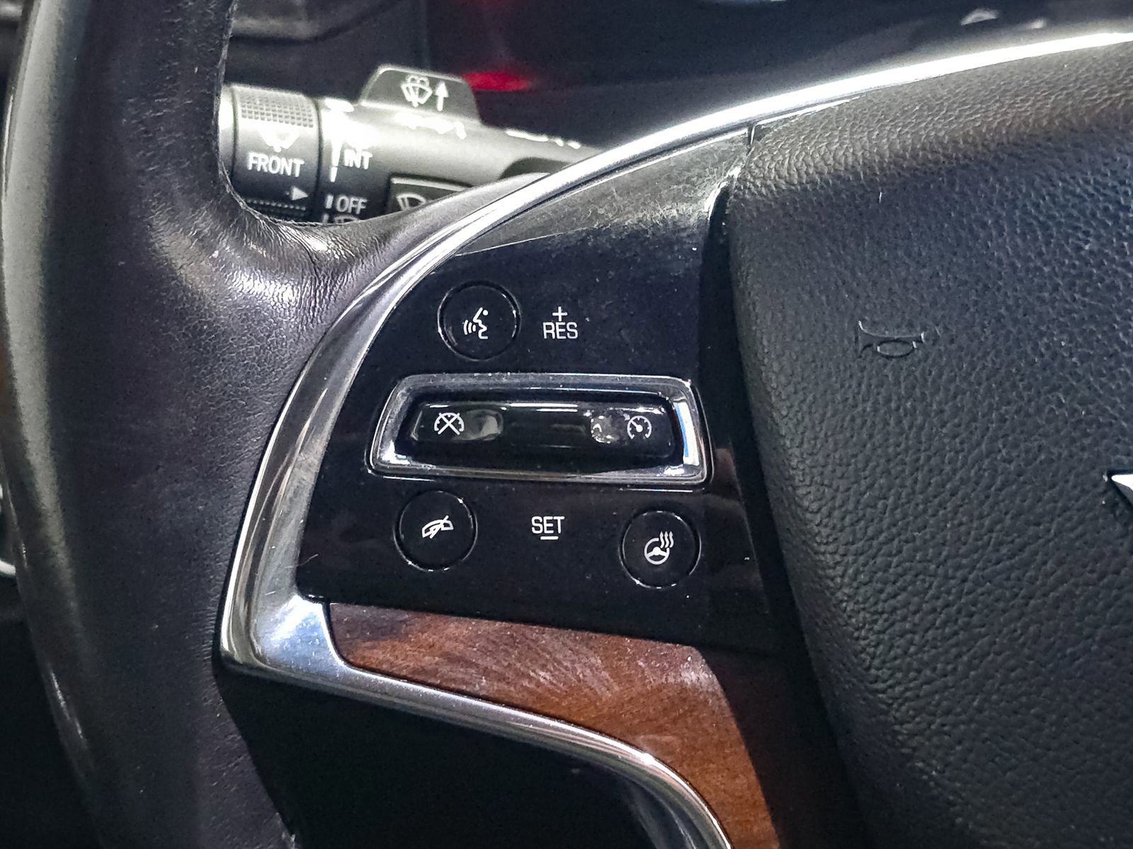 Used 2020 Cadillac Escalade 4WD image 34