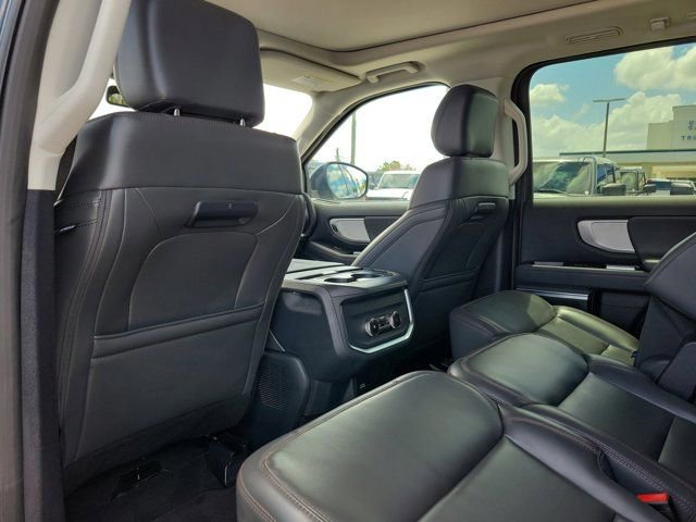 Certified 2025 Ford Expedition Max Active AWD/4WD image 18