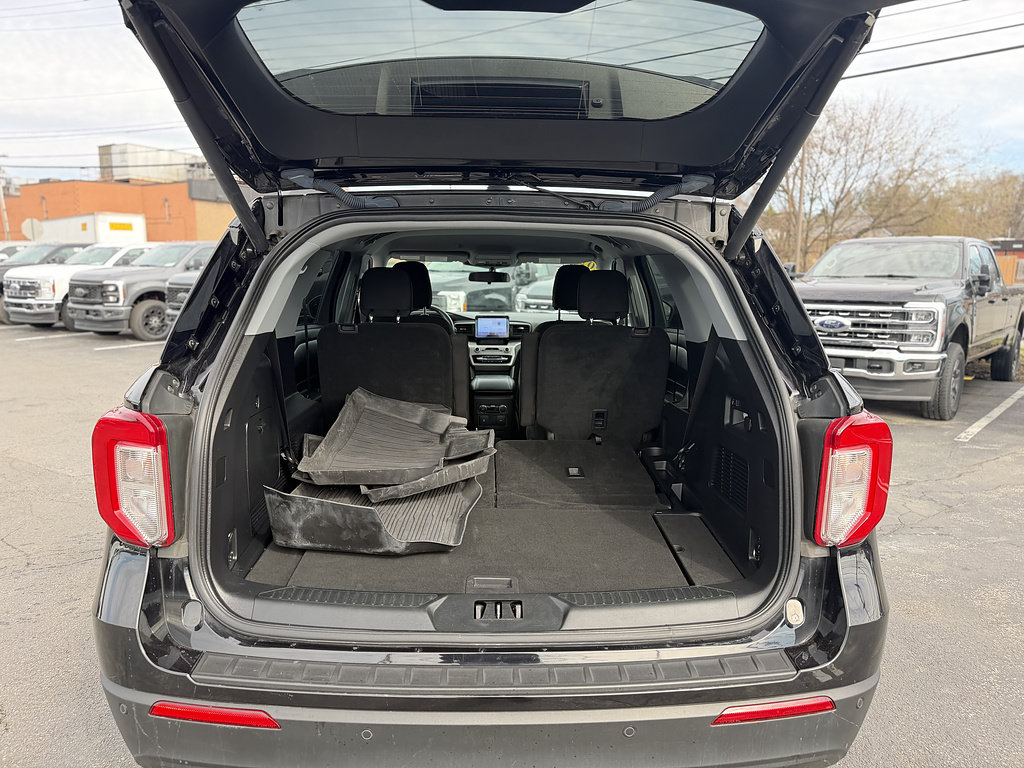 Certified 2023 Ford Explorer XLT AWD/4WD image 7
