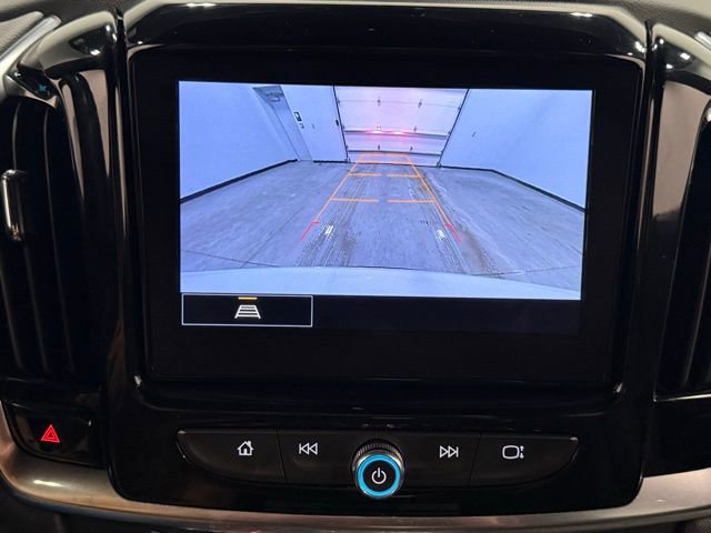 Used 2022 Chevrolet Traverse LT image 28
