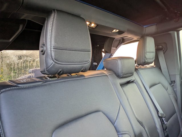 Certified 2025 Ford Bronco Badlands AWD/4WD image 36