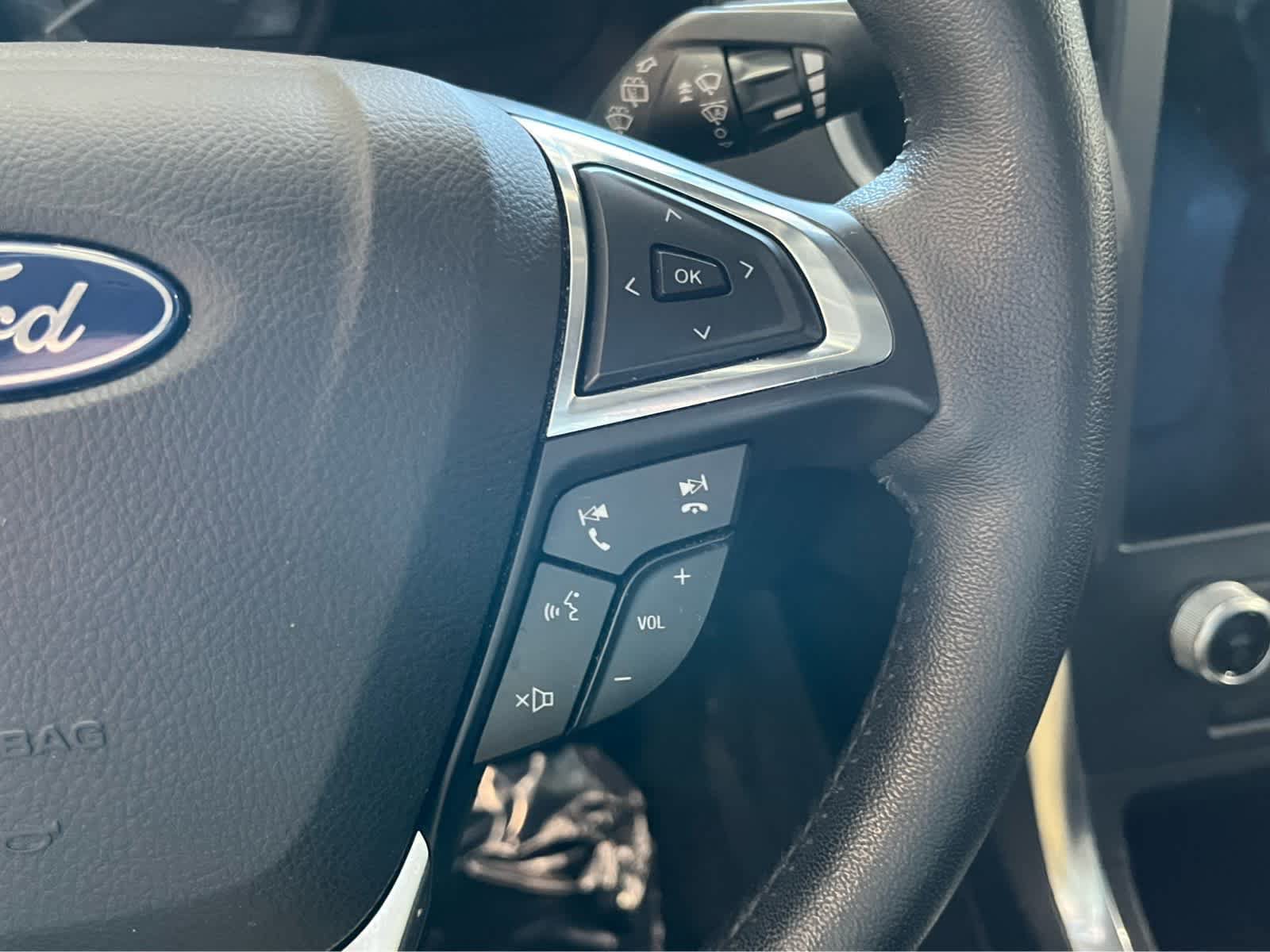 Certified 2022 Ford Edge Titanium AWD/4WD image 28
