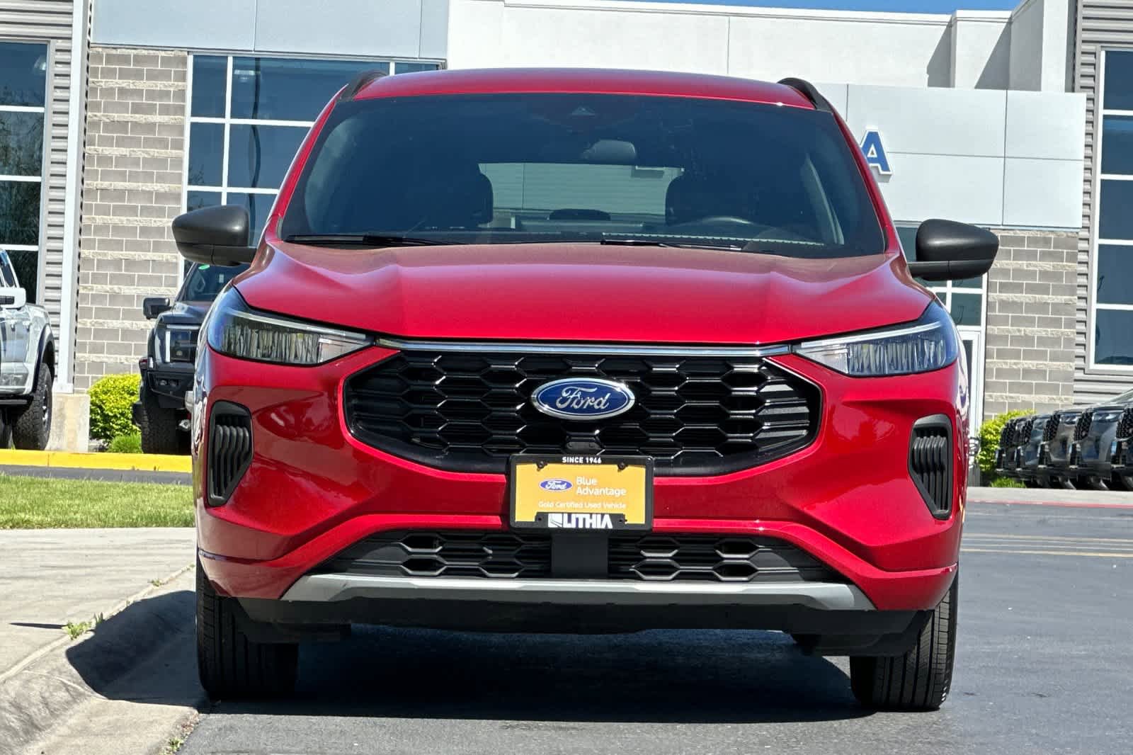 Certified 2024 Ford Escape ST-Line w/ Tech Pack #1 AWD/4WD image 10