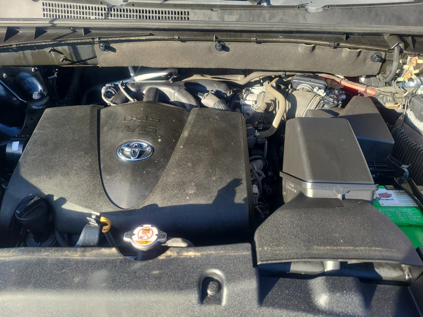 Used 2018 Toyota Highlander XLE image 22