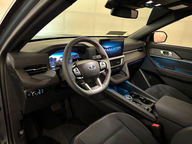 Certified 2026 Ford Explorer ST AWD/4WD image 6