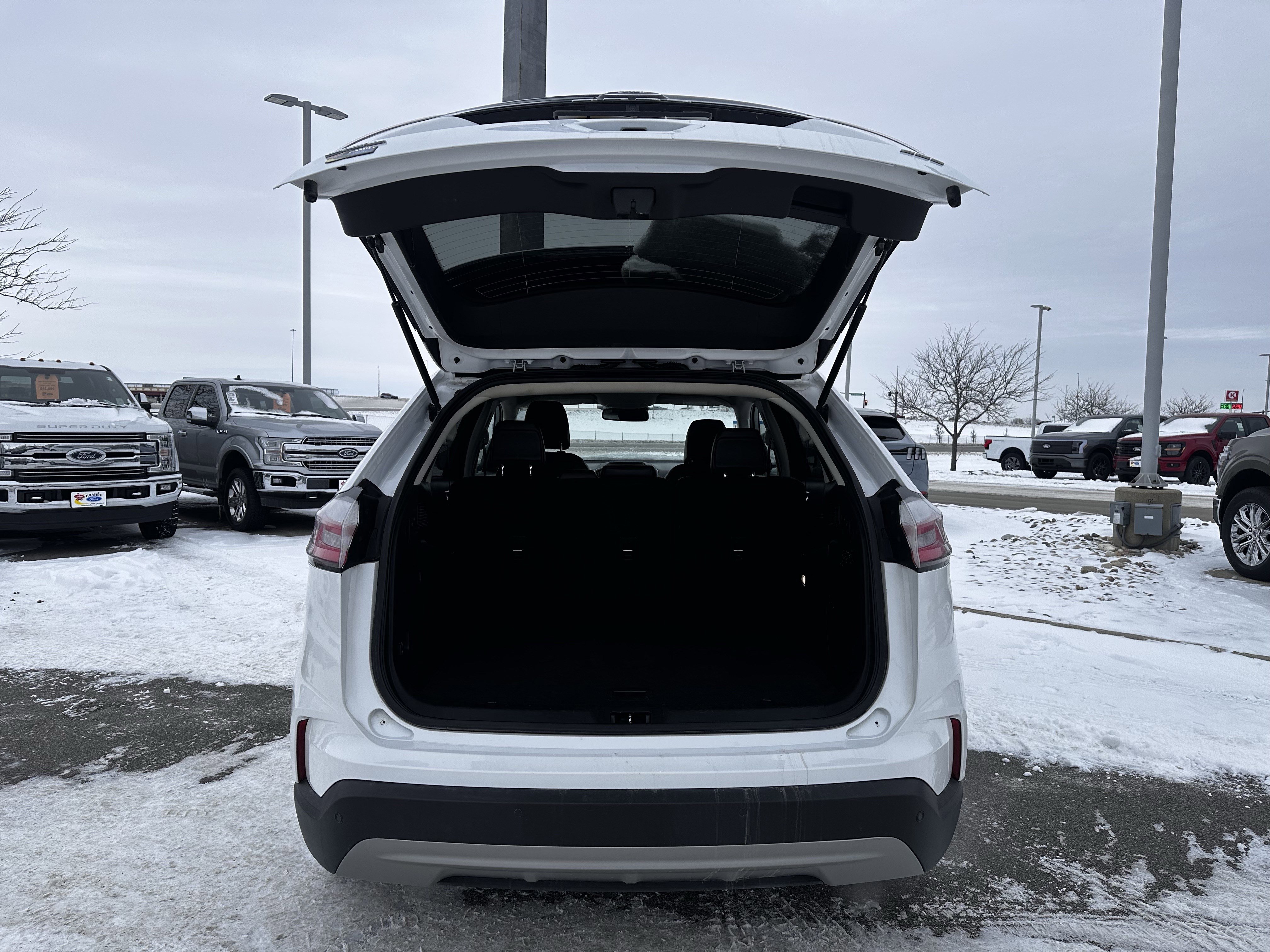 Certified 2024 Ford Edge SEL image 22