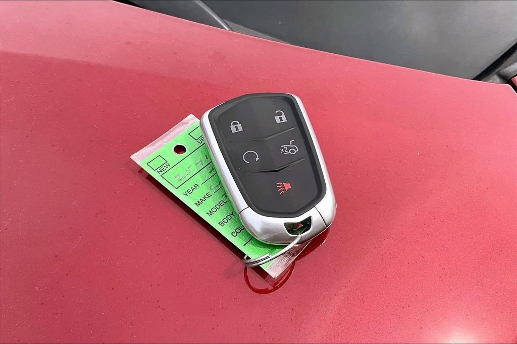 Used 2025 Chevrolet Trax RS w/ Sunroof Package FWD image 12