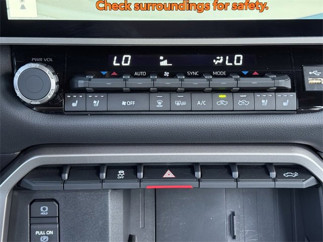 Used 2025 Toyota Tundra Limited w/ Power Package image 18