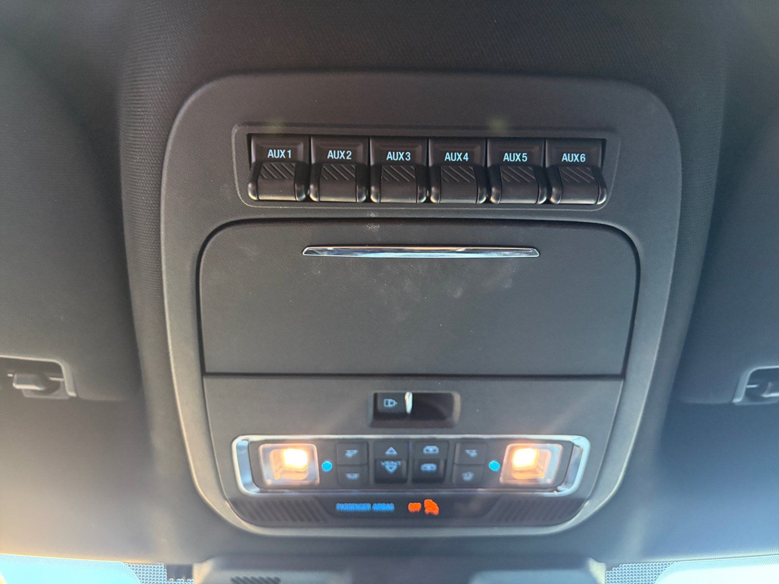 Certified 2023 Ford F150 Raptor w/ Raptor 37 Performance Package AWD/4WD image 19
