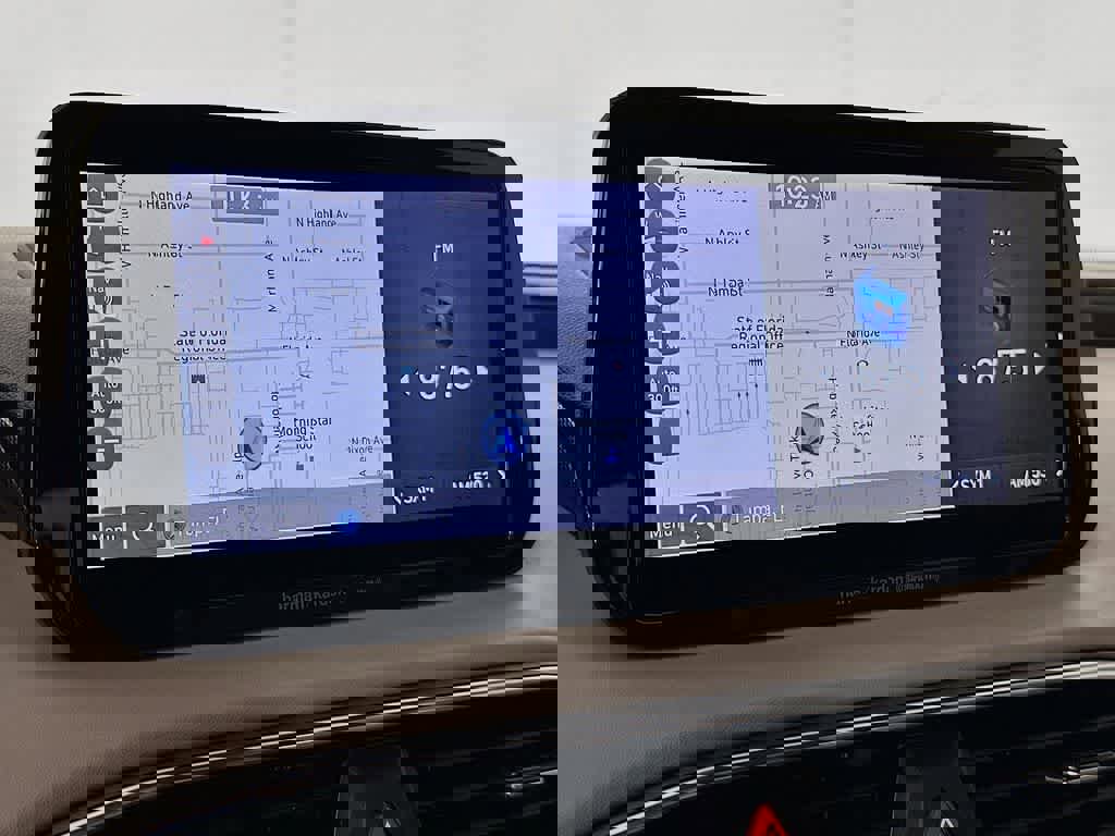 Used 2022 Hyundai Santa Fe Limited image 27