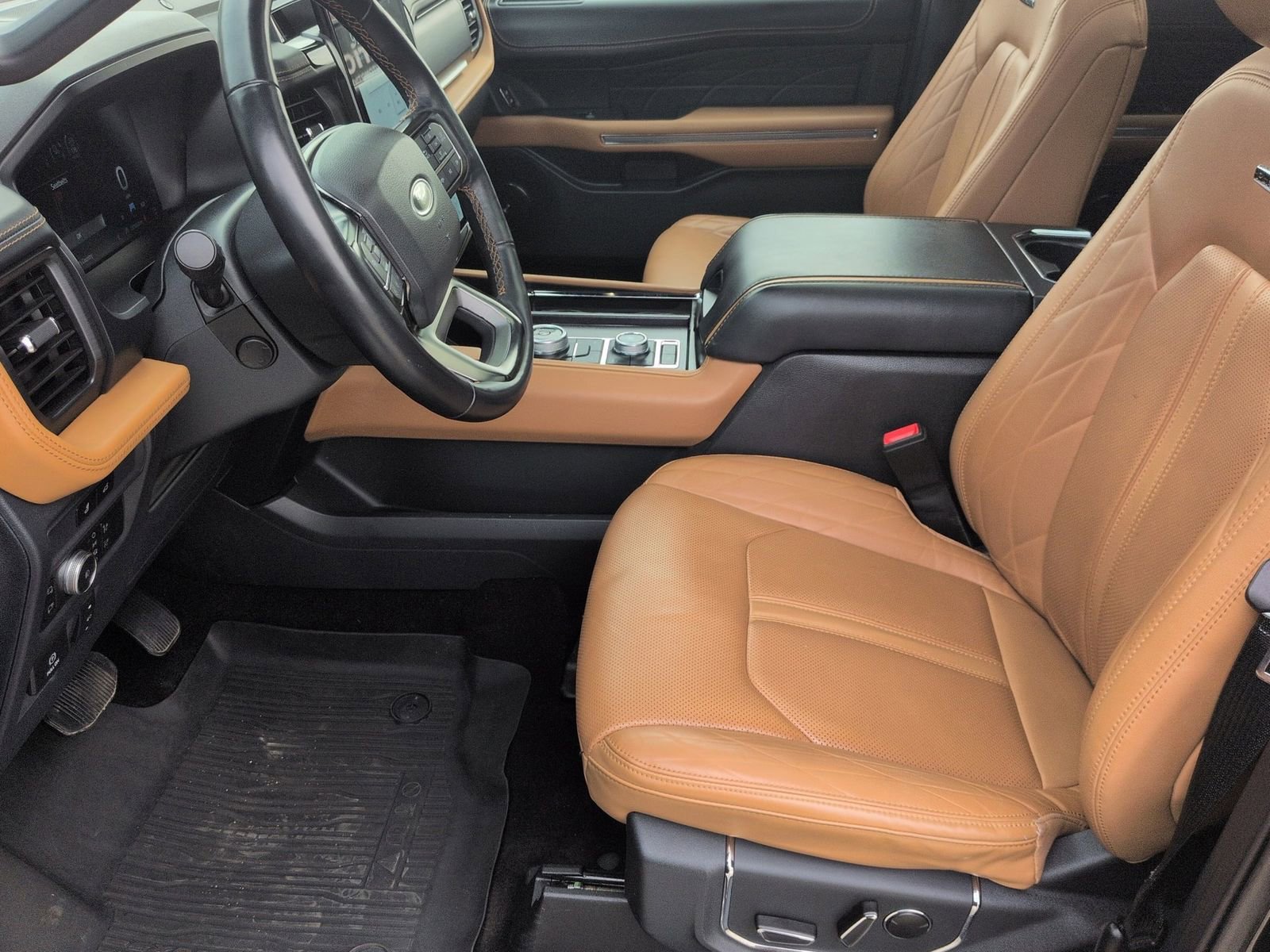 Certified 2022 Ford Expedition Max Platinum image 19