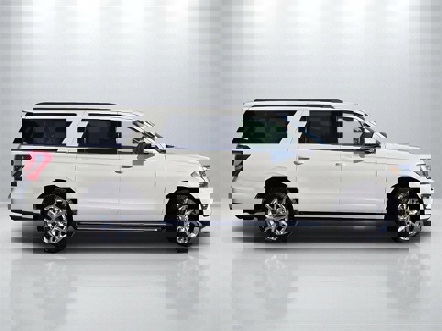 Certified 2020 Ford Expedition Max XLT w/ Equipment Group 202A image 3