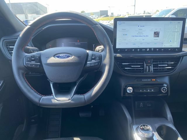 Certified 2025 Ford Escape ST-Line w/ Tech Pack #1 FWD image 10