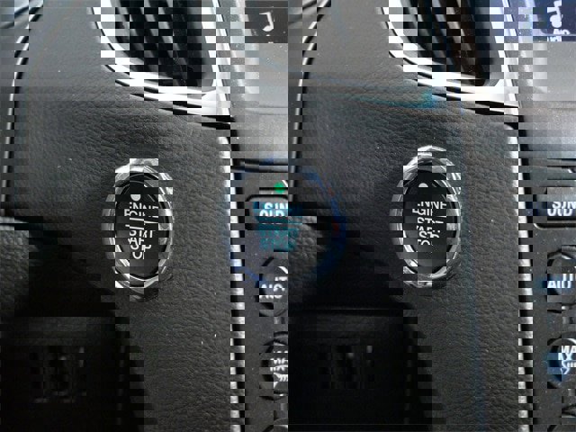 Certified 2019 Ford Edge Titanium w/ Equipment Group 301A image 20