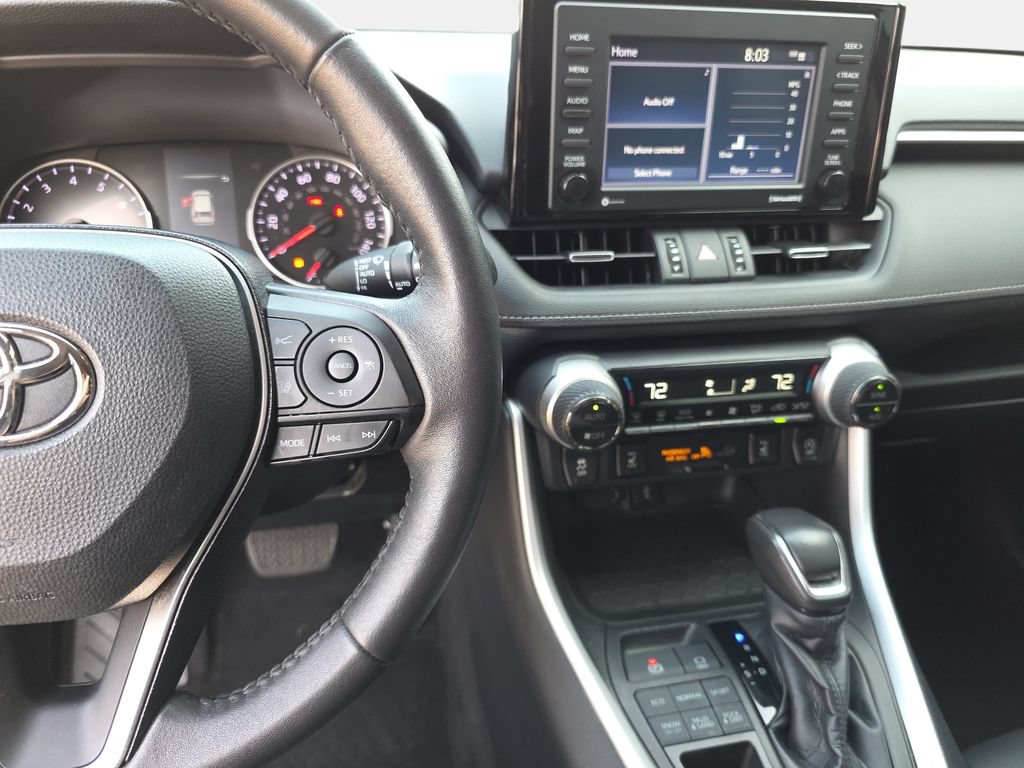 Used 2021 Toyota RAV4 XLE Premium AWD/4WD image 16