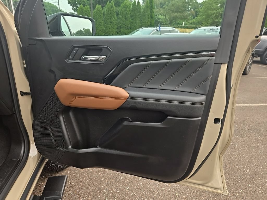 Used 2023 GMC Canyon AT4 AWD/4WD image 18