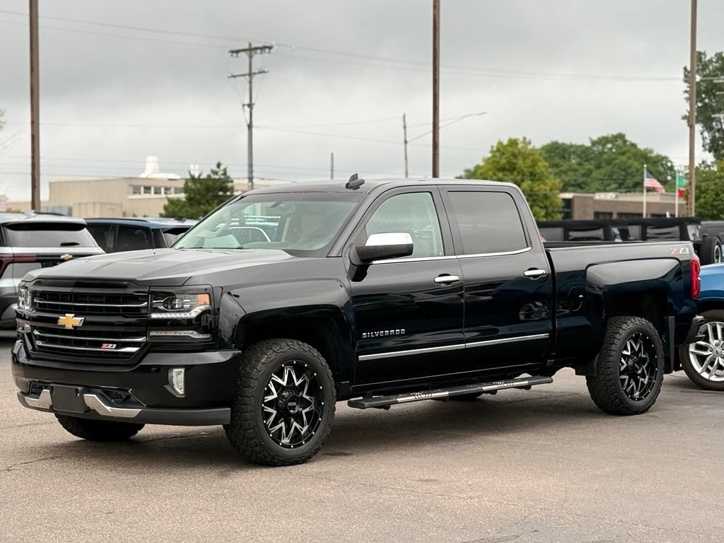 Used 2018 Chevrolet Silverado 1500 LTZ Z71 AWD/4WD image 37