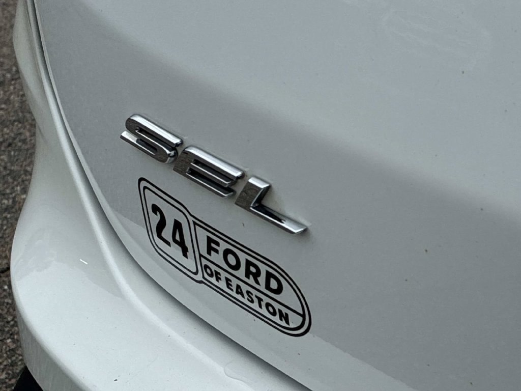 Certified 2024 Ford Edge SEL w/ Convenience Package AWD/4WD image 12