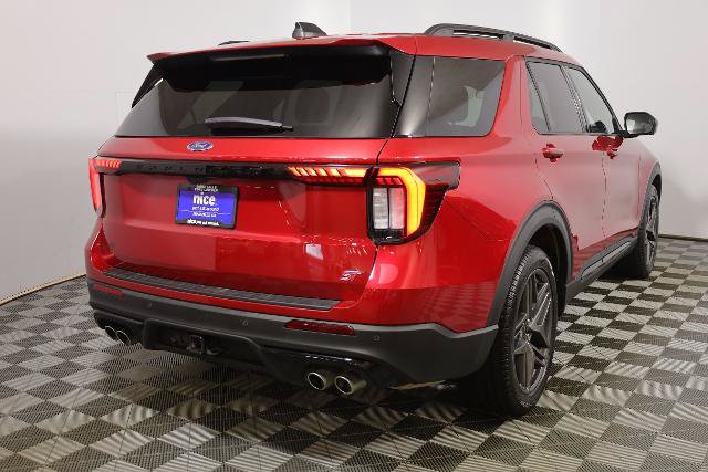 Certified 2026 Ford Explorer ST w/ Sun And Sound Package AWD/4WD image 6