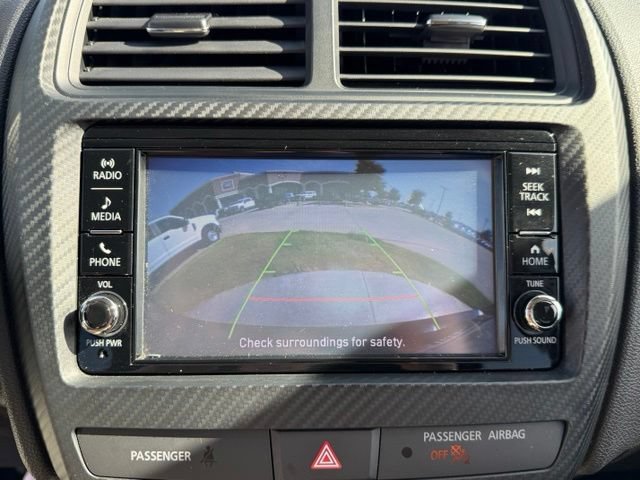 Used 2025 Mitsubishi Outlander Sport AWD image 16