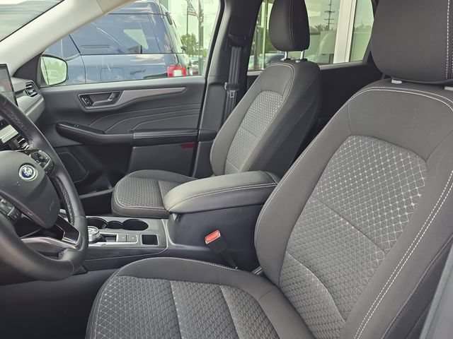 Certified 2023 Ford Escape Active w/ Tech Pack #1 AWD/4WD image 5