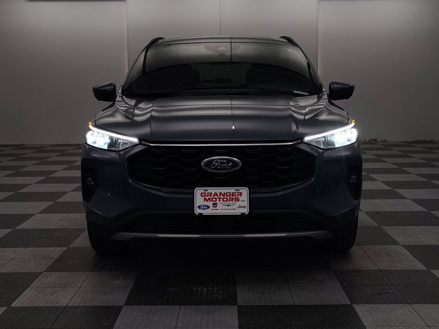Certified 2025 Ford Escape ST-Line Select w/ Tech Pack #2 AWD/4WD image 6