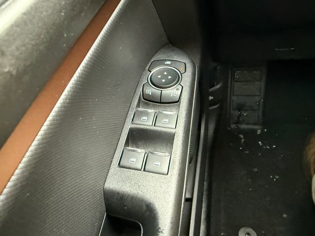 Certified 2025 Ford Bronco Sport Outer Banks w/ Outer Banks Tech Package+ AWD/4WD image 31