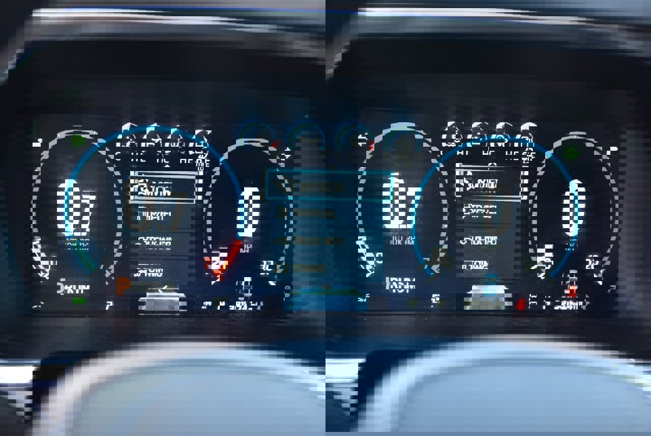 Certified 2022 Ford F150 Platinum w/ Equipment Group 701A High image 25