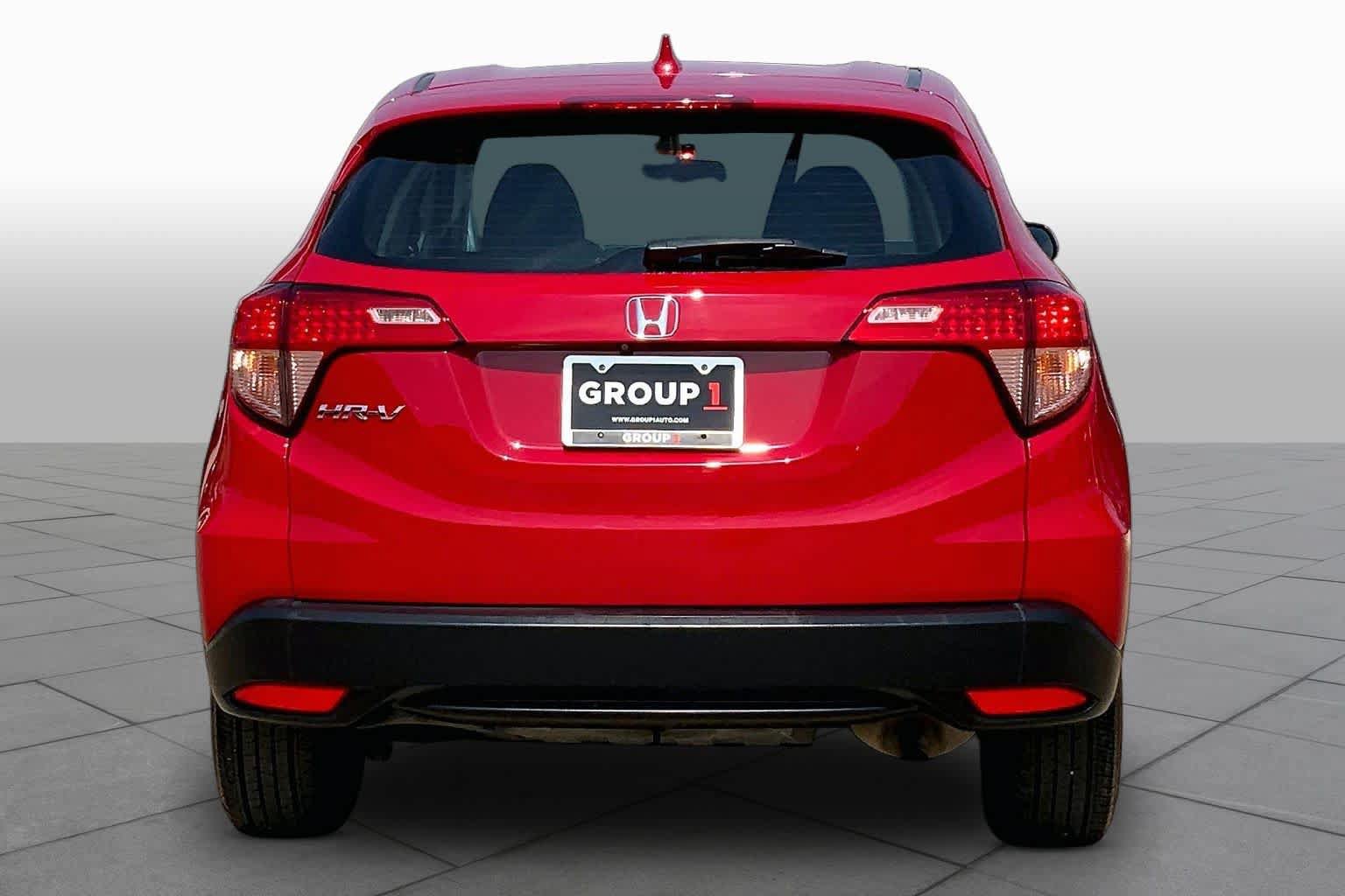 Used 2018 Honda HR-V LX image 5
